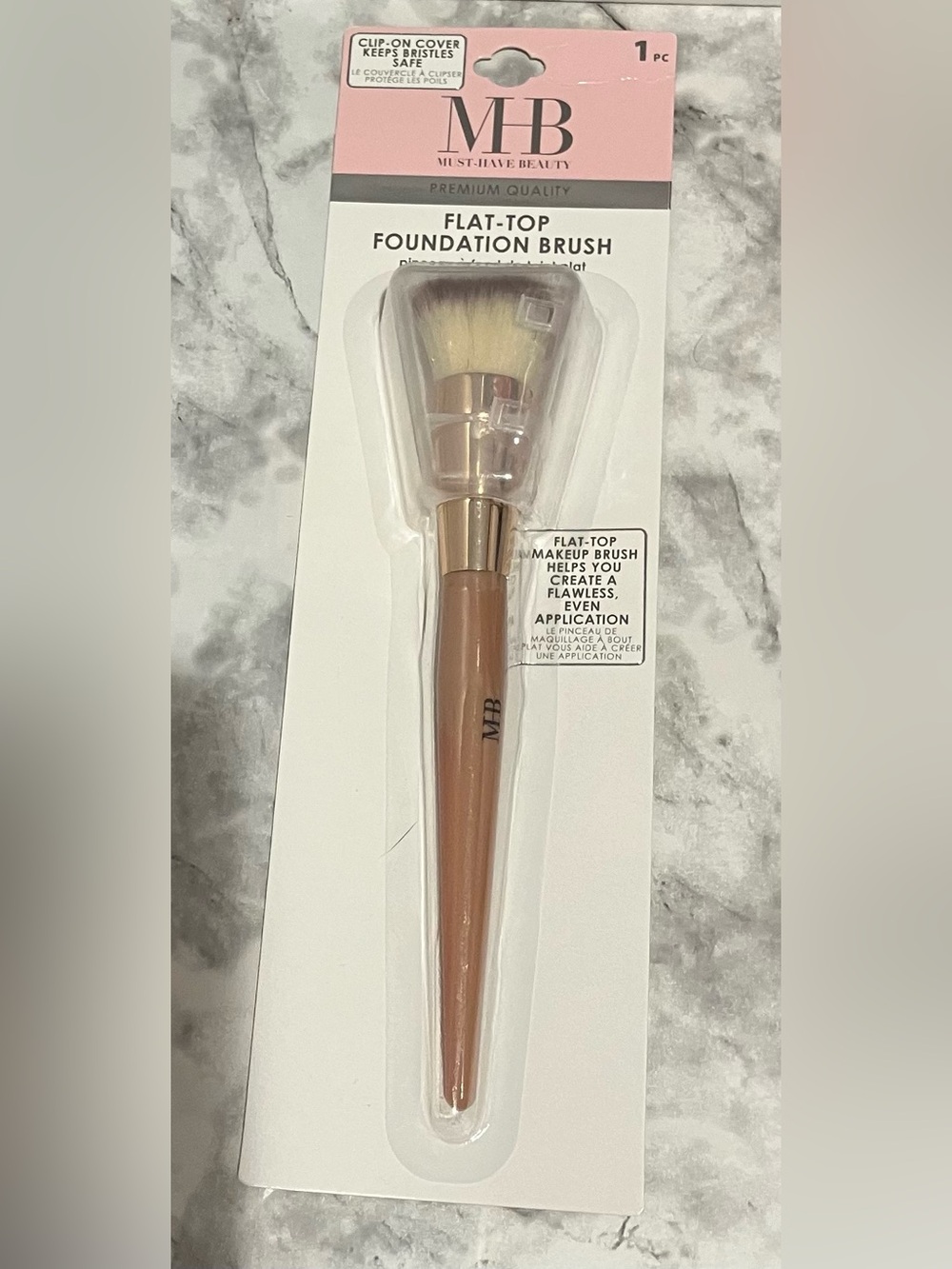 MHB Must Have Beauty flat top foundation brush with cover NWT